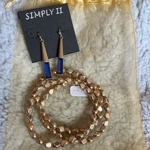 NWT gold tone stretchy bracelet and modern earring set.